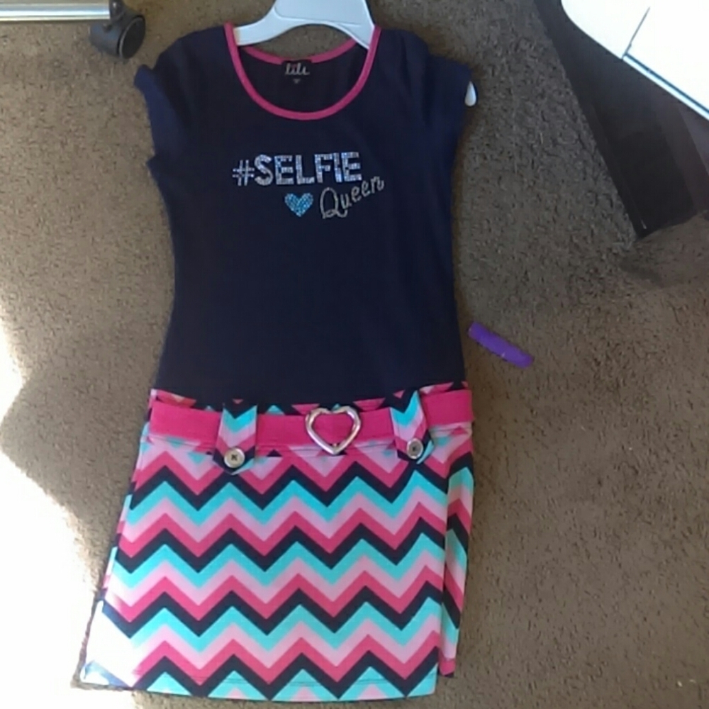 Lilt #Selfie Queen Dress